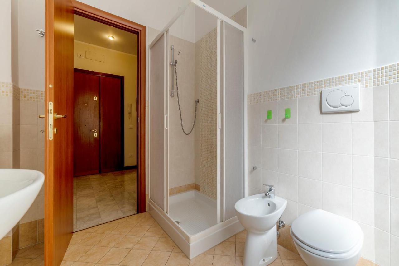 Piazza Re Di Roma Apartment Extérieur photo