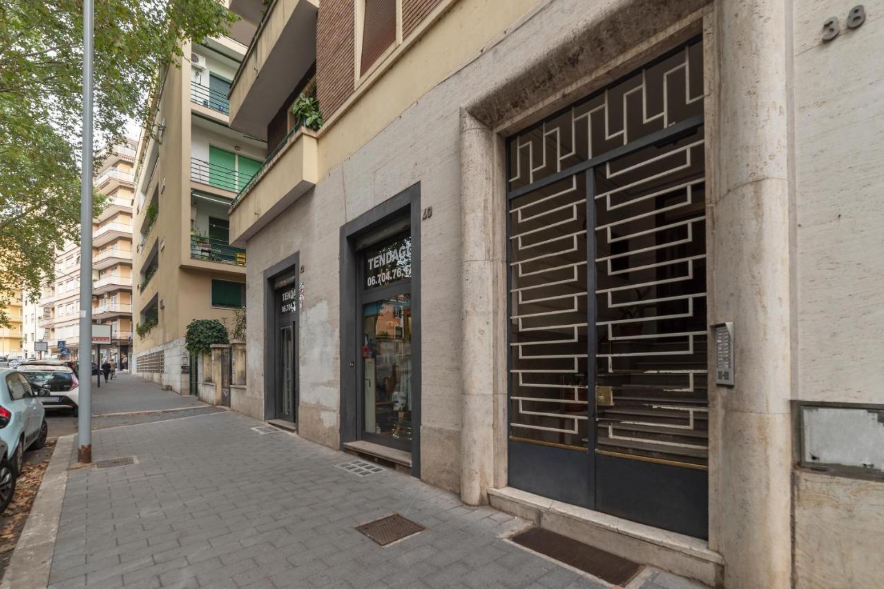 Piazza Re Di Roma Apartment Extérieur photo